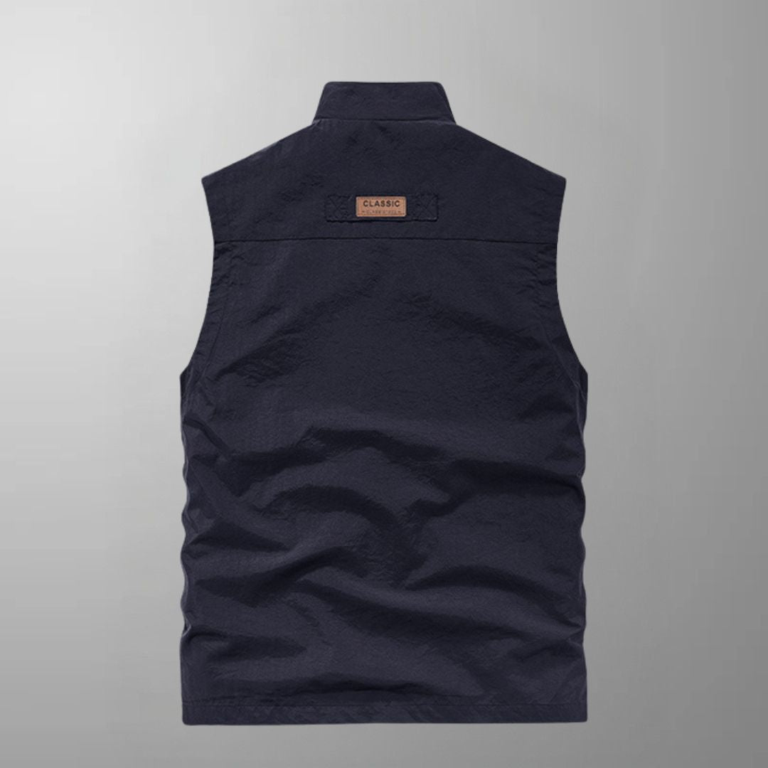 James - Multi-Pocket Breathable Outdoor Cargo Gilet